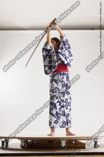japanese woman in kimono with sword saori 04c